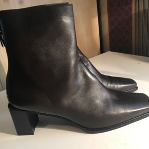 Stuart Weitzman Brown Leather Boots 9M